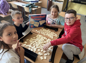 Nasza szkoła dołączyła do bicia rekordu w grze Rummikub!