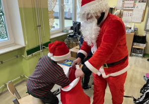 Strażacki Mikołaj odwiedza "Trójkę"!