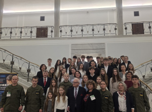 Delegacja naszej szkoły na obchodach 100. rocznicy śmierci Władysława St. Reymonta