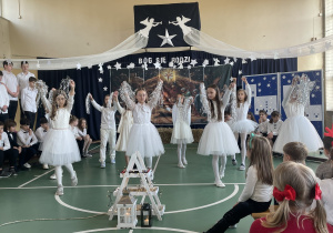 Jasełka w Szkole Podstawowej nr 3 w Brzezinach