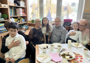 Herbatka dla Babci i Dziadka w 1B