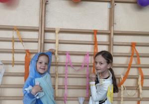 Zabawa karnawałowa dla klas 0–3 i dyskoteka klas starszych