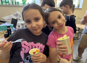 Zdrowo, kolorowo i bardzo smacznie w klasie 2a!