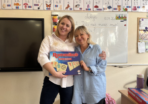 Wszystkie młodziaki grają w Rummikub!