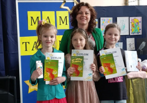 Książki czytamy, język wzbogacamy