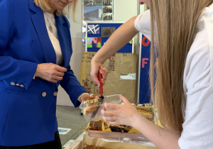 Smakowity kiermasz dla Lilianki