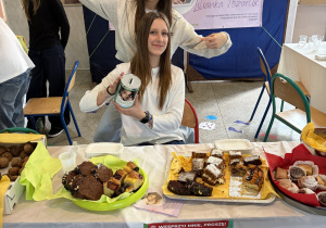 Smakowity kiermasz dla Lilianki