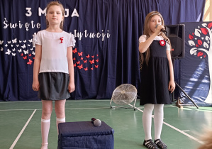 Uroczysty apel z okazji święta Konstytucji 3 Maja