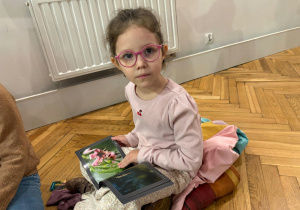 Klasy I i II na wystawie „Z życia lasu”