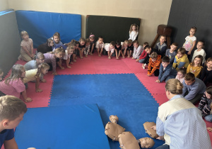 Program „Ratujemy i Uczymy Ratować”