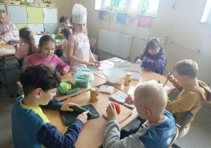 Trzymaj Formę kolorowo sałatkowo