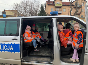 Odwiedziny dzieci w KPP w Brzezinach