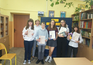 Konkurs pięknego czytania "Książka mówi"