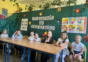 Pasowanie pierwszaków na czytelników