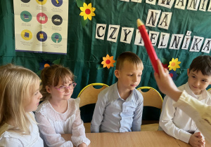 Pasowanie pierwszaków na czytelników