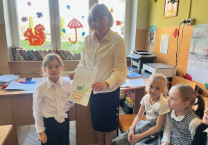 Pasowanie pierwszaków na czytelników