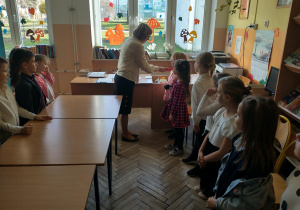 Pasowanie pierwszaków na czytelników