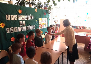 Pasowanie pierwszaków na czytelników