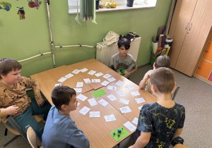 Matematyczni twórcy z klas 2a i 2b!